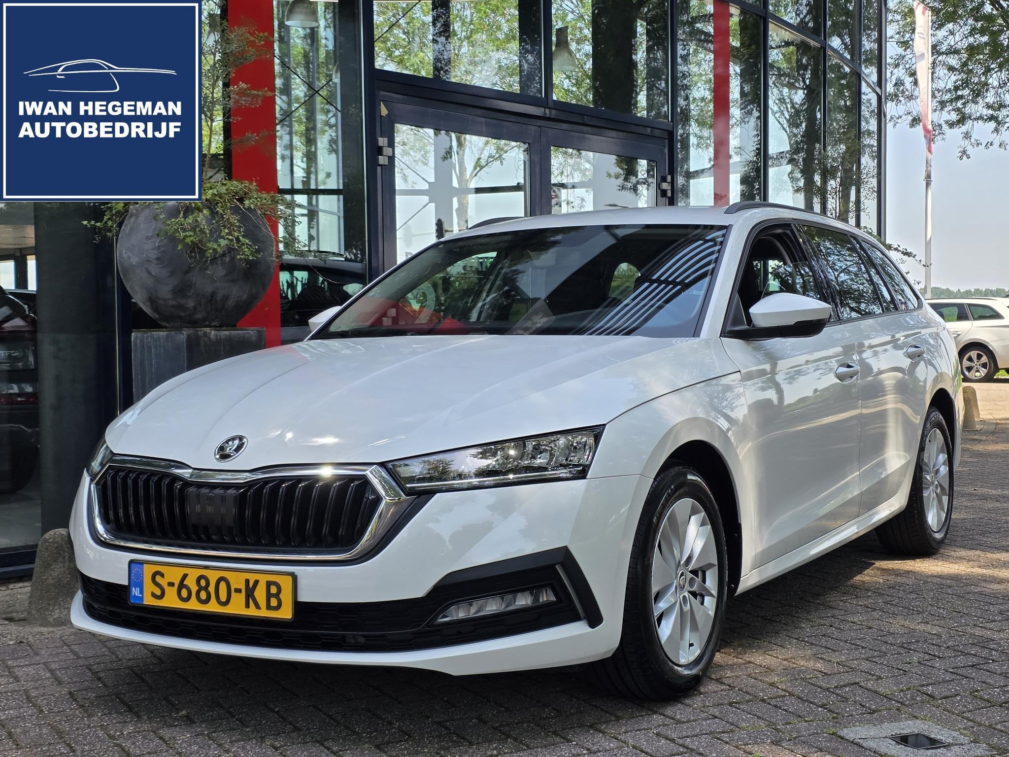 Skoda Octavia Combi 1.0 TSI Ambition | Navigatie | Cruise Co, Auto's, Skoda, Voorwielaandrijving, 12 maanden, Stof, Gebruikt