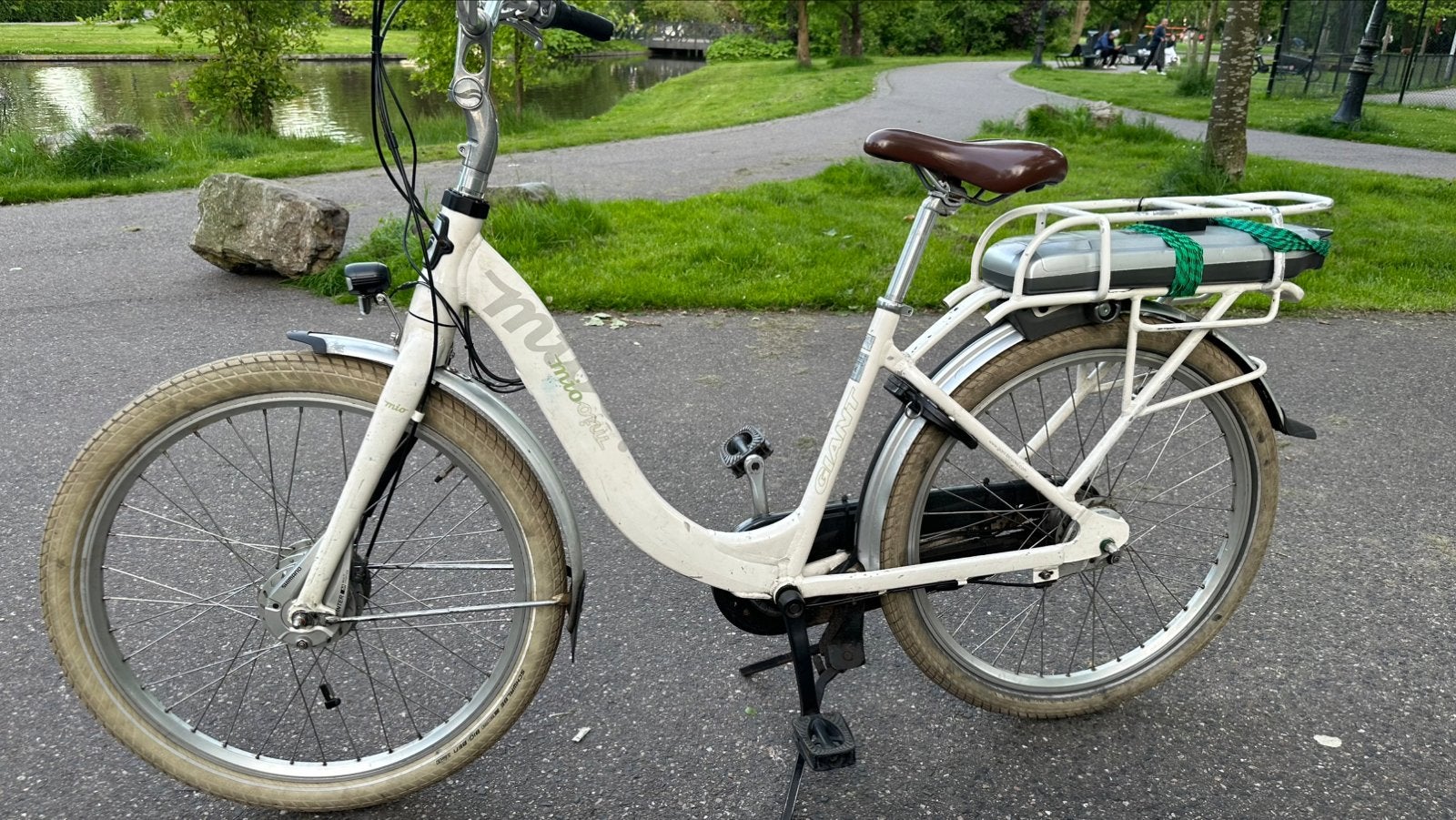 Giant elektrische fiets accu en bedieningspaneel, Ophalen, Gebruikt