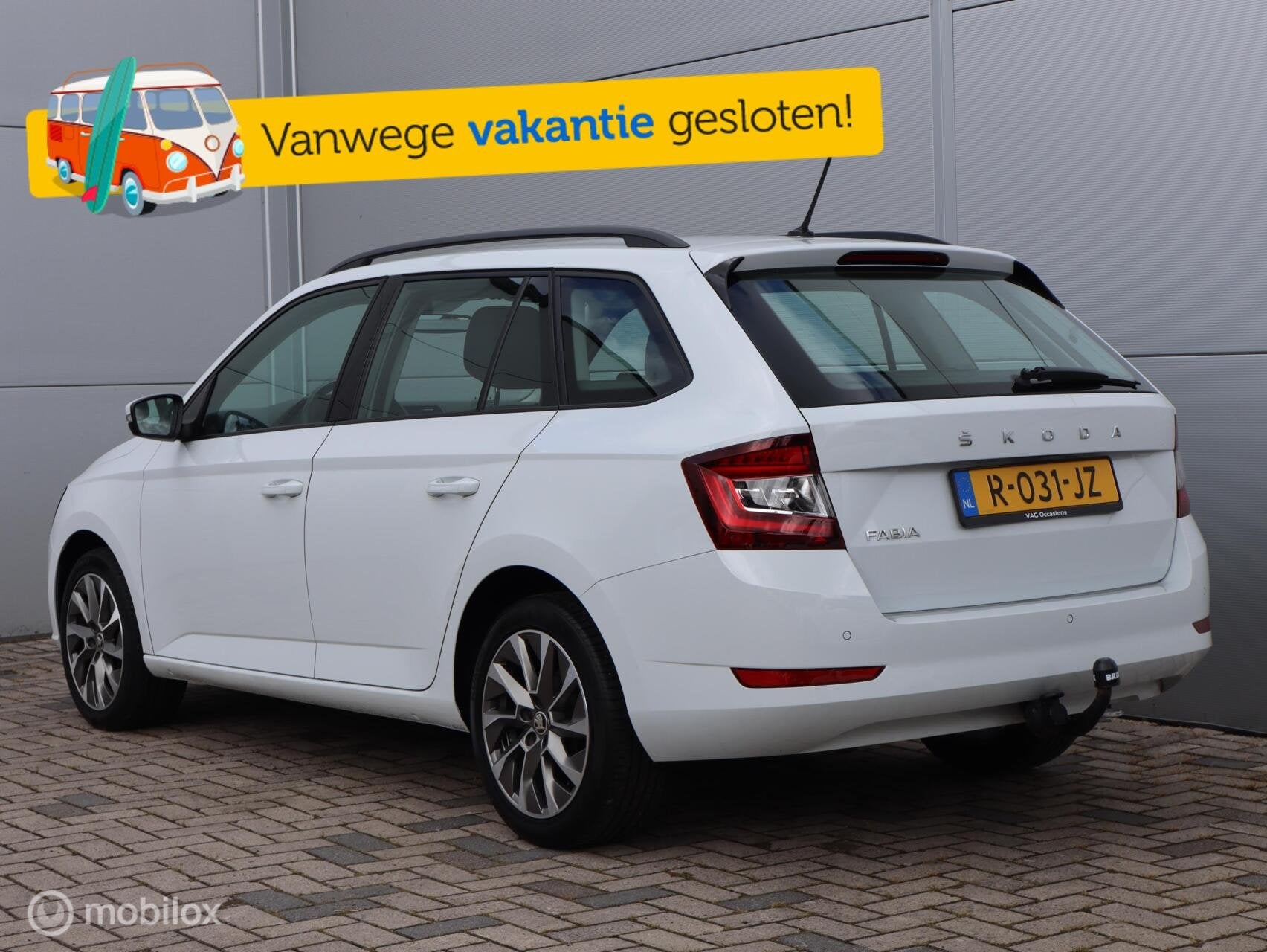 Skoda Fabia 1.0 TSI Trekhaak CarPlay Airco Cruise 16 inch LM, Voorwielaandrijving, Stof, Gebruikt, 95 pk