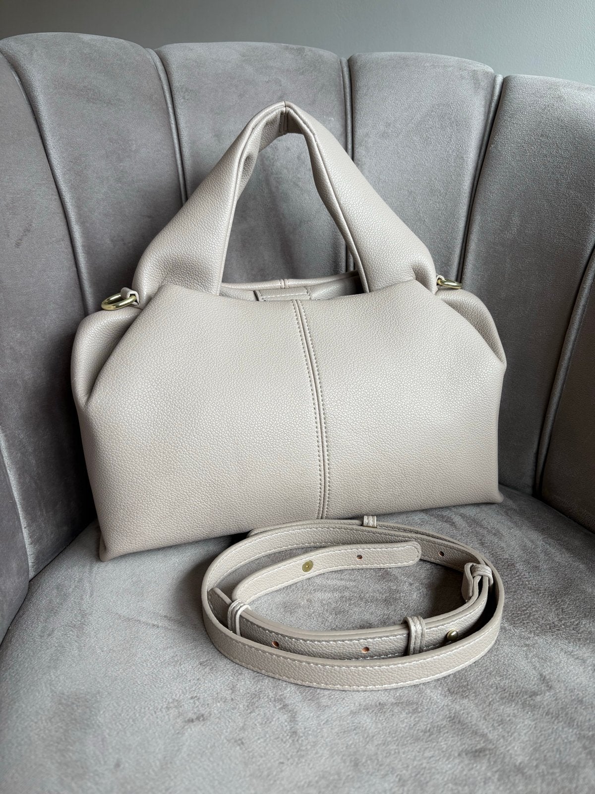 Mooie nieuwe leren handtas - Beige, Ophalen of Verzenden, Nieuw, Beige, Handtas
