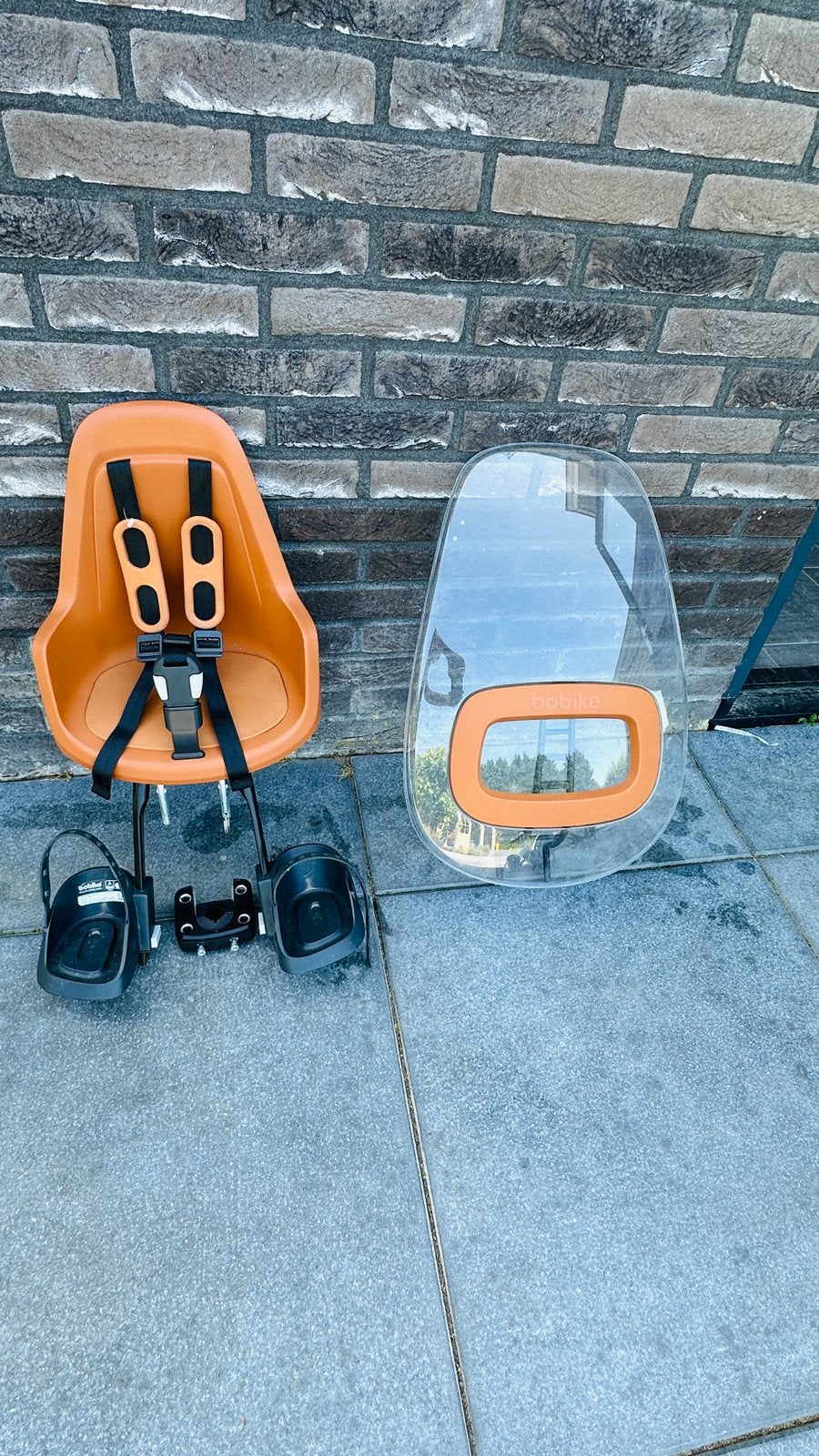 Bobike Exclusive Mini fietszitje met windscherm, Ophalen, Voetsteuntjes, Zo goed als nieuw, Voorzitje