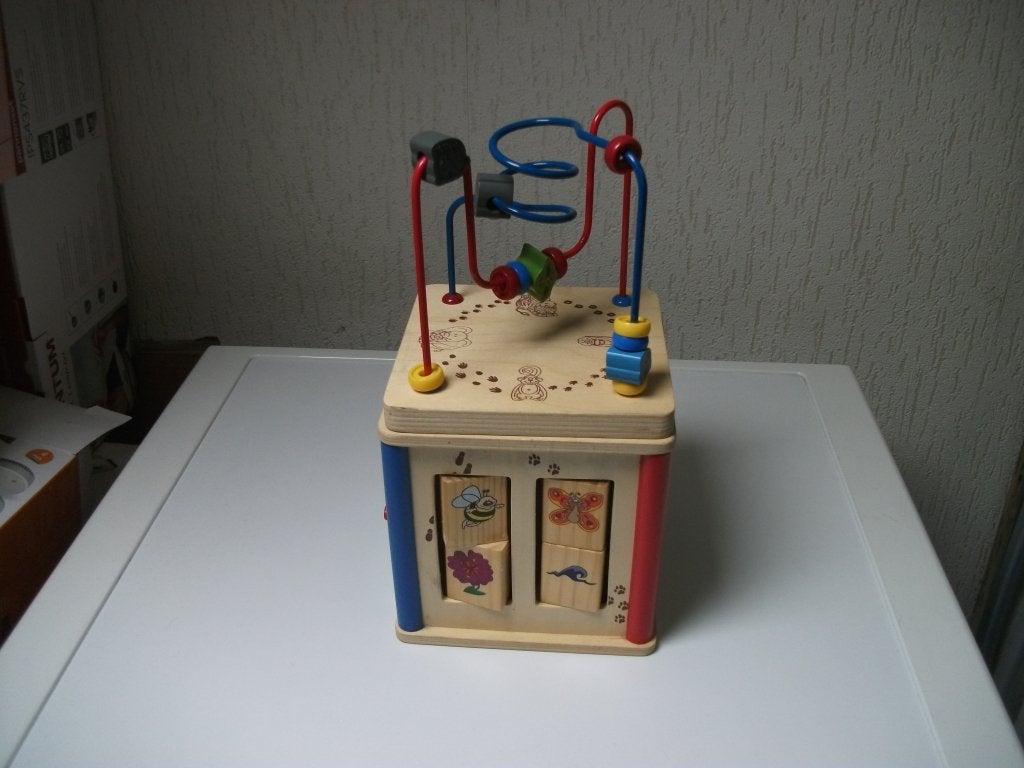 Speelkubus Play Tive, Kinderen en Baby's, Speelgoed | Houten speelgoed, Ophalen of Verzenden, Gebruikt
