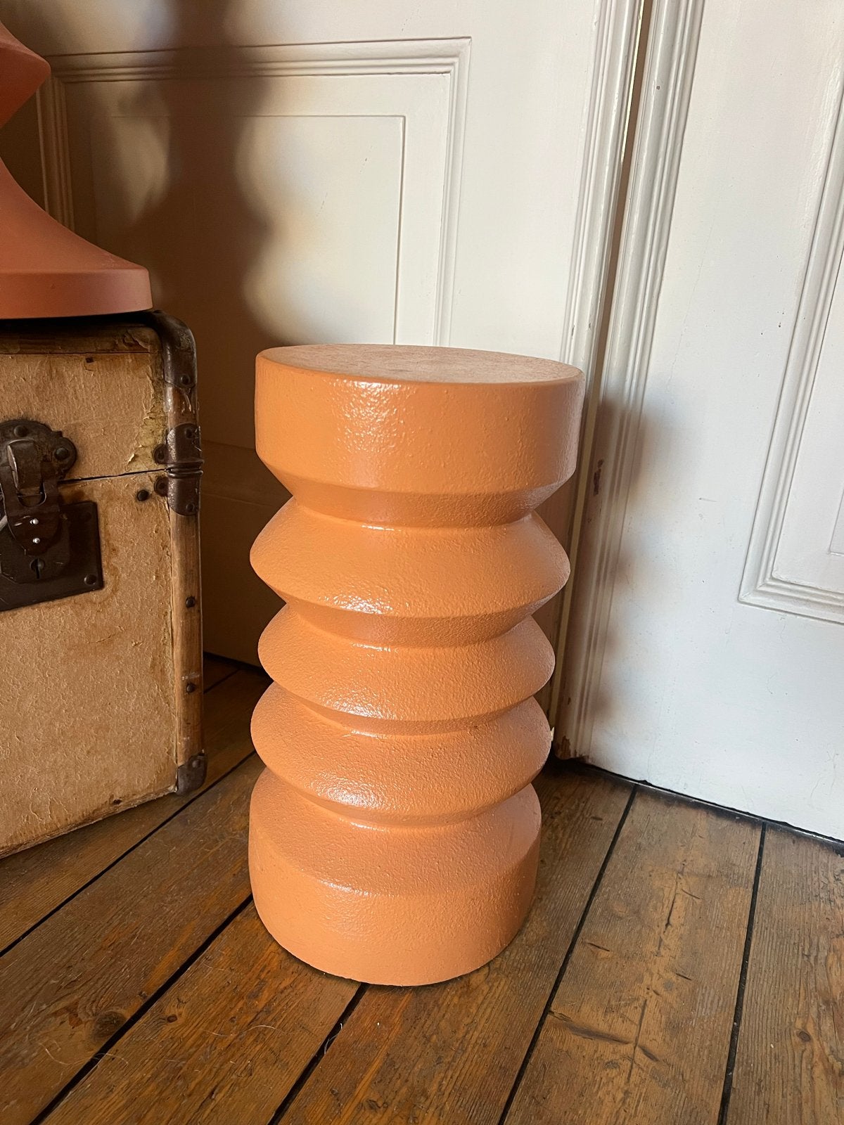 HK Living Stoneware bijzettafel - 41 cm hoog, 23 cm diameter, Ophalen, Minder dan 55 cm, Rond, Nieuw