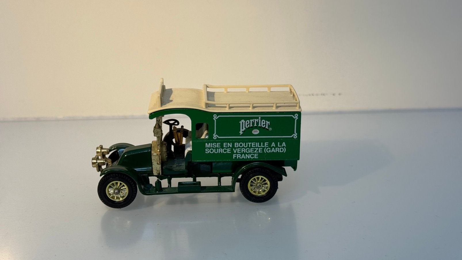 Matchbox Renault type AG 1:43, Ophalen of Verzenden, Zo goed als nieuw, Auto, Matchbox