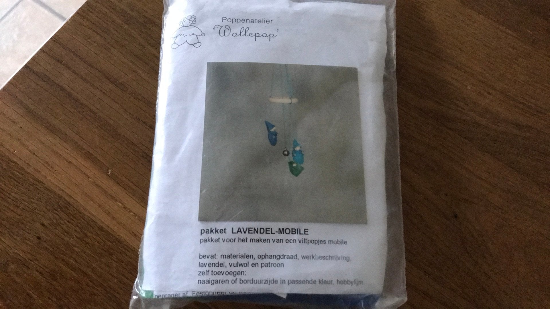 Wollepop , pakket viltpopjes lavendel mobile , vilt wol, Ophalen of Verzenden, Zo goed als nieuw, Los Vilt