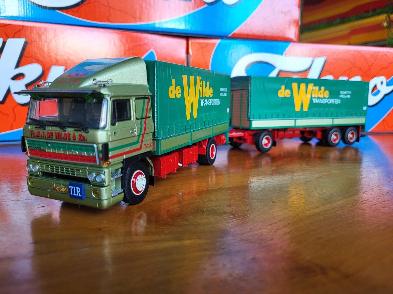 Tekno Daf 3300 Mj de Wilde, Hobby en Vrije tijd, Ophalen of Verzenden, Zo goed als nieuw, Bus of Vrachtwagen, Tekno