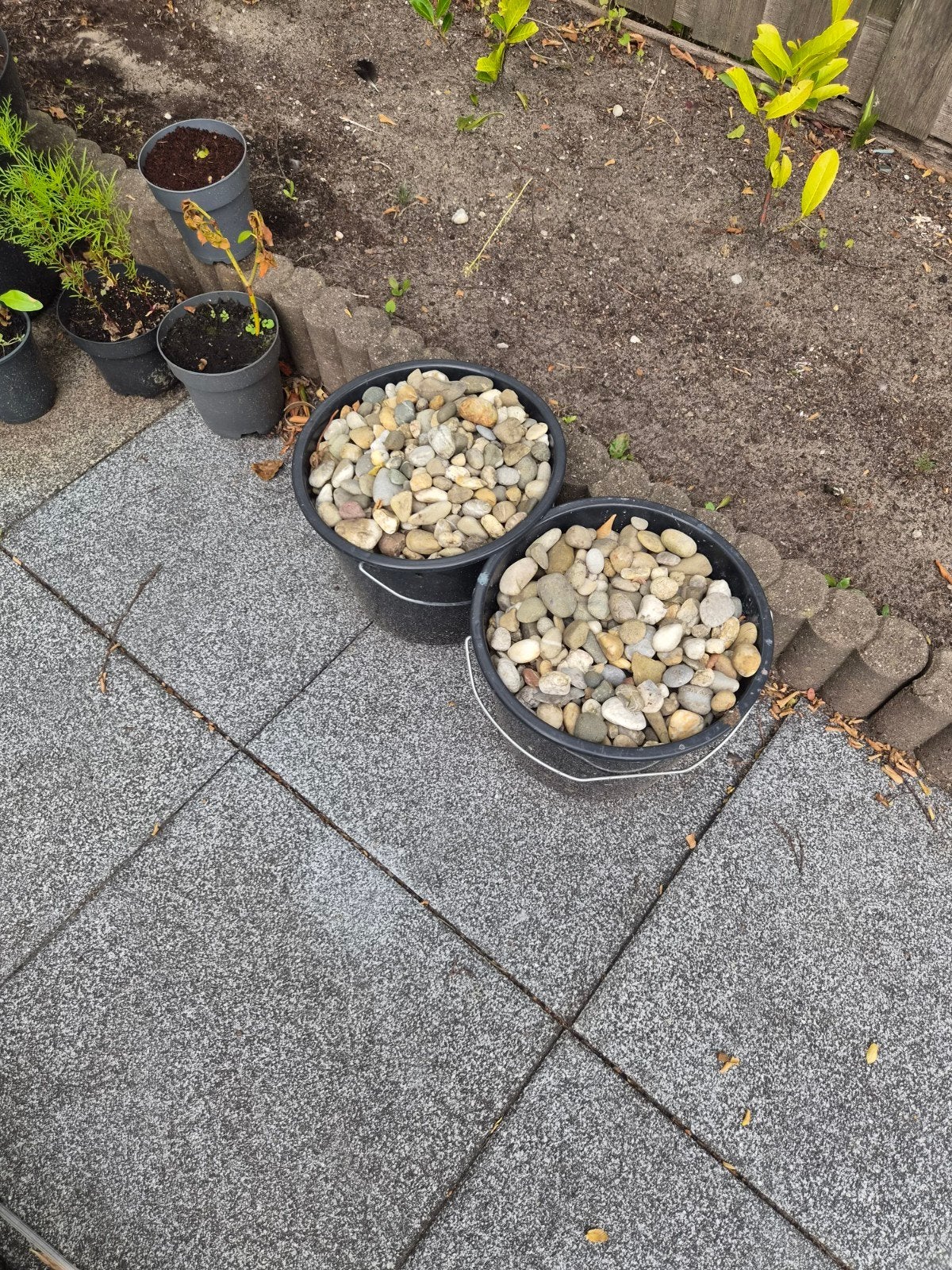 Kiezelstenen / Siergrind - ca. 6 zakken, Ophalen