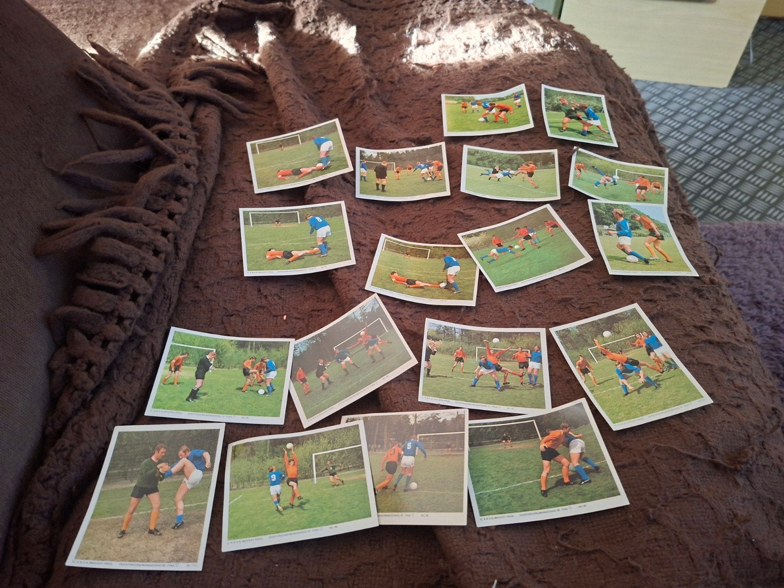 vintage voetbal plaatjes, Ophalen of Verzenden, Gelezen