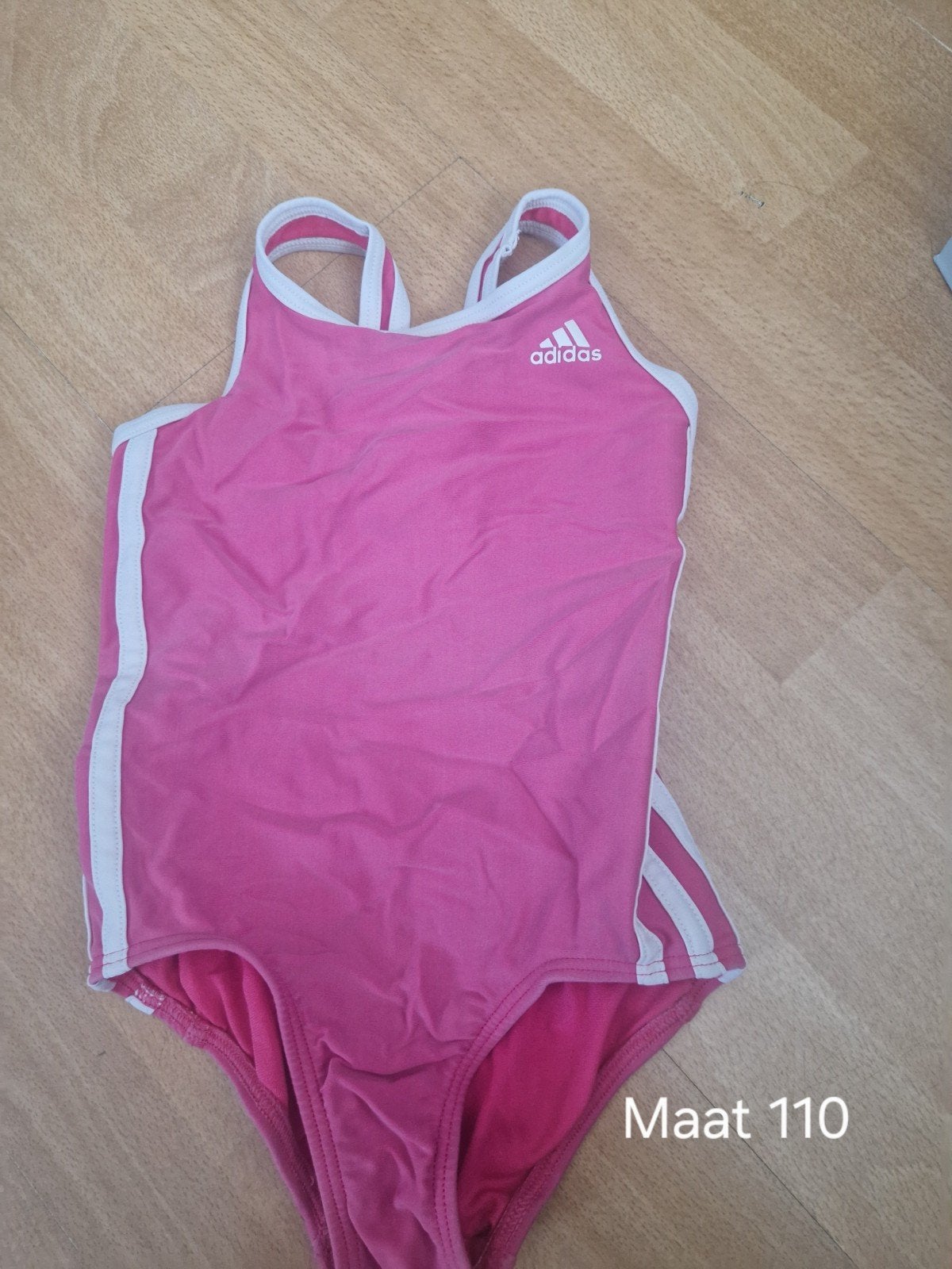 Maat 110 Adidas badpak, Meisje, Badpak, Ophalen of Verzenden, Zo goed als nieuw