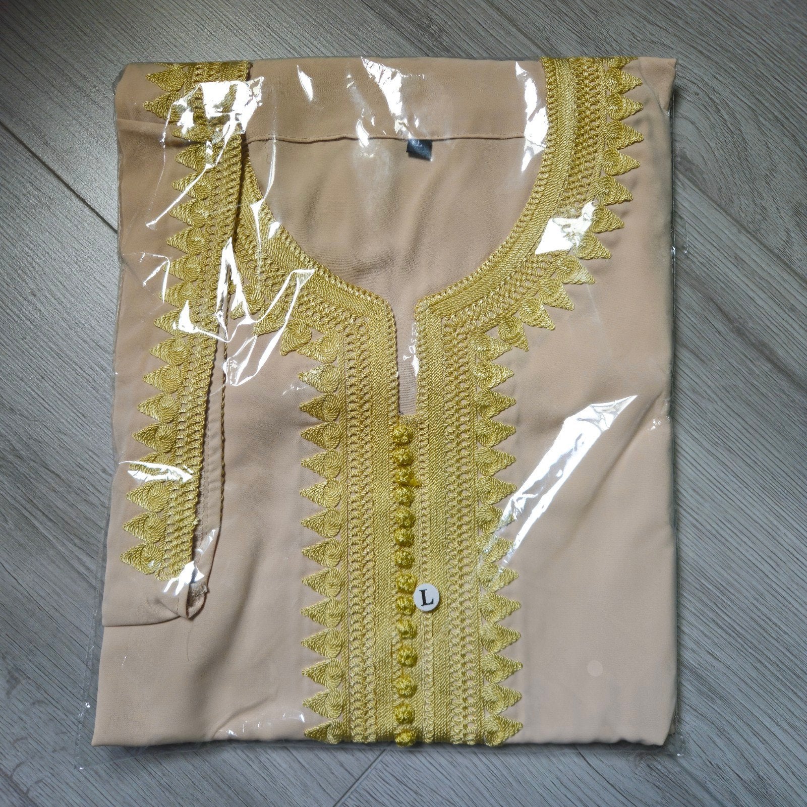 Nieuwe Kaftan Maat L - Beige met Gouden Borduurwerk, Overige typen, Beige, Maat 42/44 (L), Nieuw