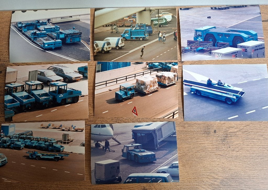 Set van 8 Luchthaven Voertuig Foto's - Vintage Luchtvaart, Ophalen of Verzenden, Zo goed als nieuw, Kaart, Foto of Prent