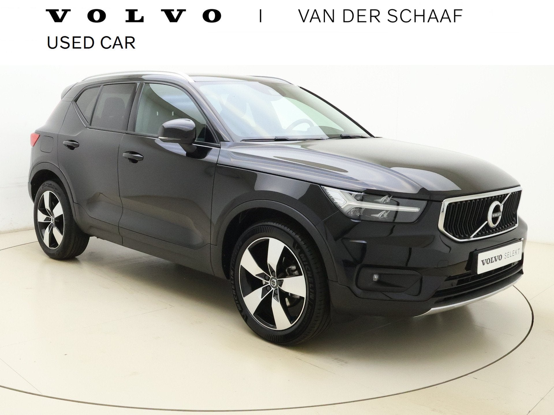 Volvo XC40 T3 Automaat Business Pro | Adapt. Cruise control, 12 maanden, Gebruikt, Automatische klimaatregeling, Zwart
