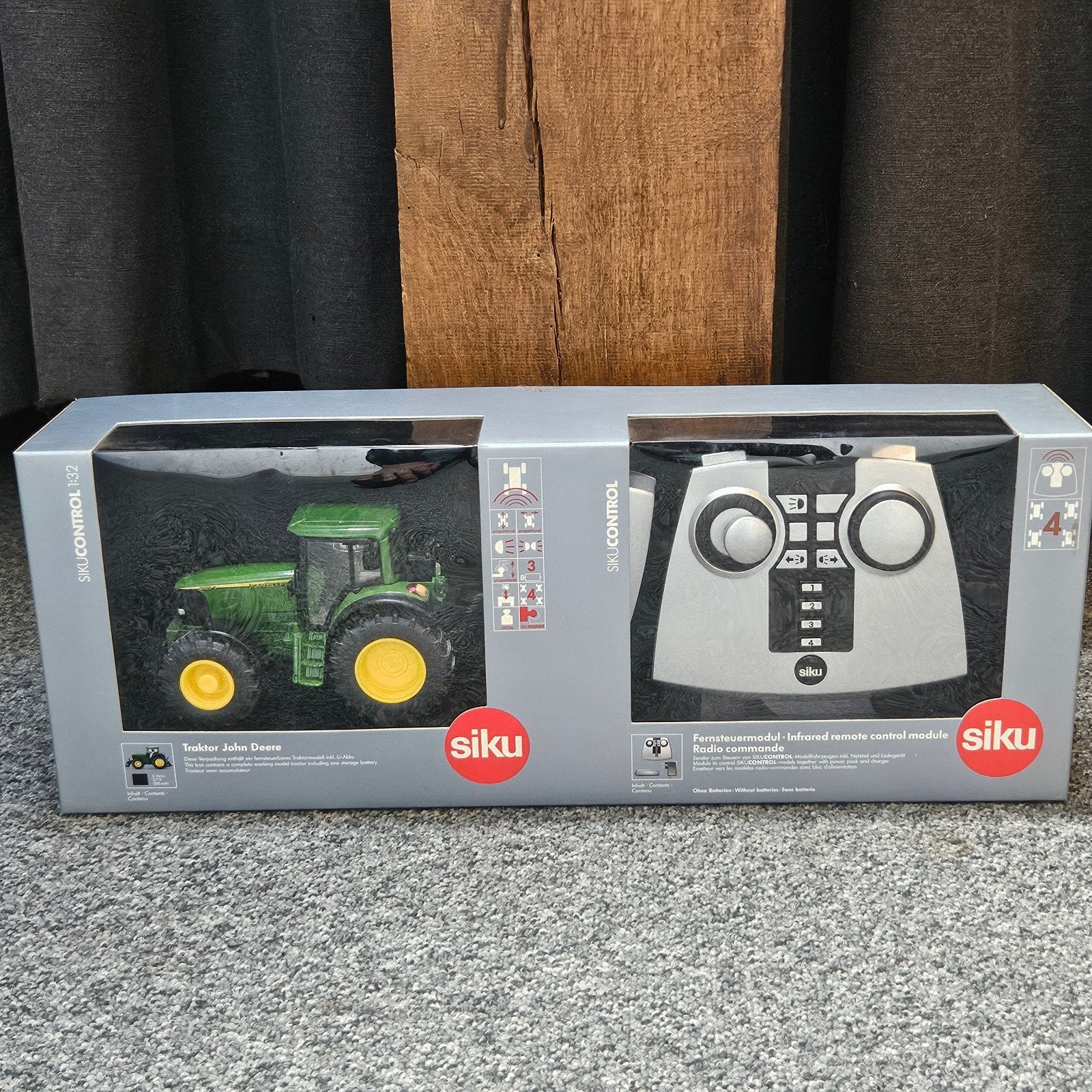 Siku Control 32 John Deere Tractor met Afstandsbediening, Elektro, Auto offroad, Ophalen of Verzenden, Zo goed als nieuw