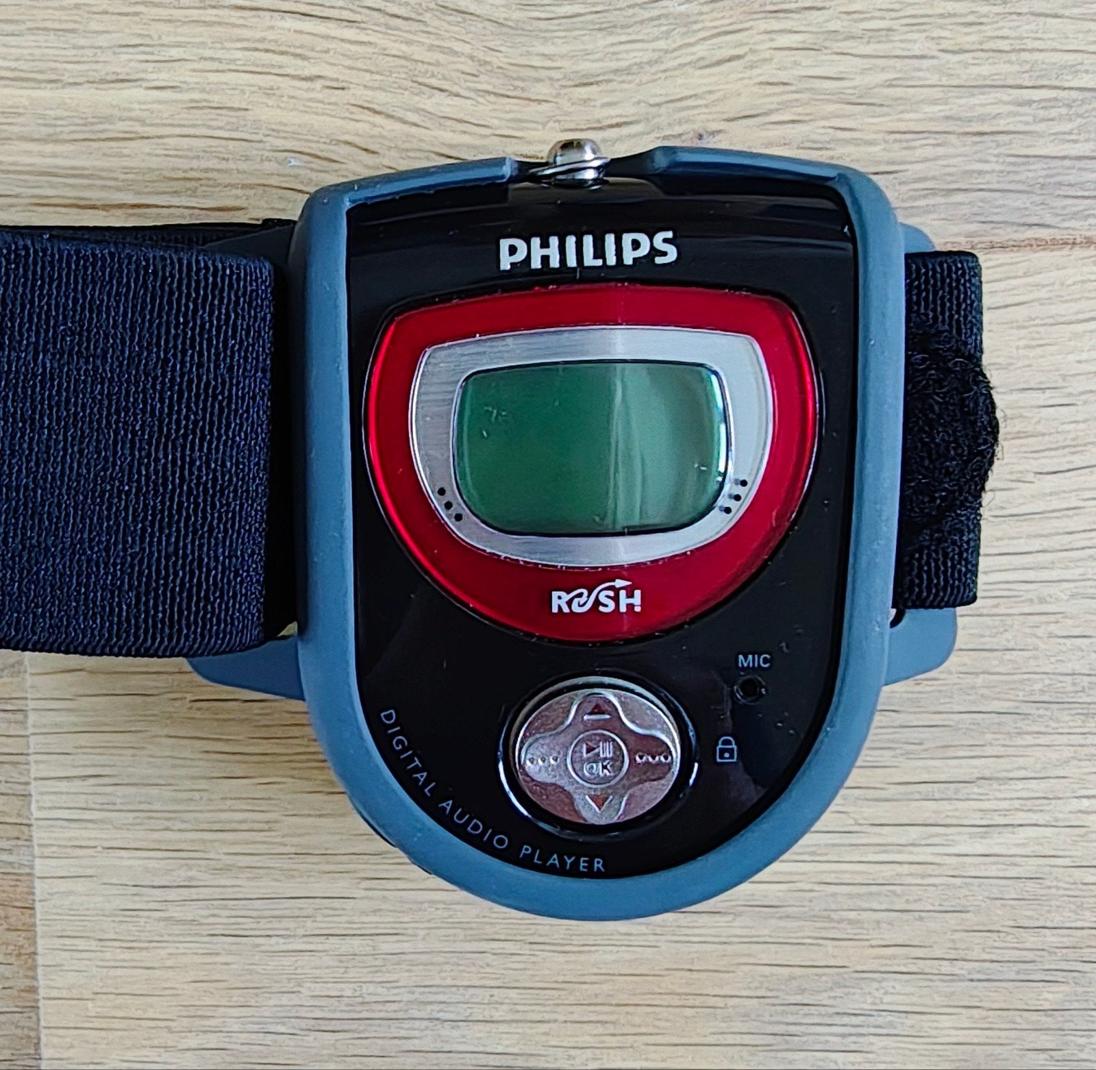Philips RUSH MP3 speler met Armband, Audio, Tv en Foto, Ophalen of Verzenden, Zo goed als nieuw, Philips, Minder dan 2 GB