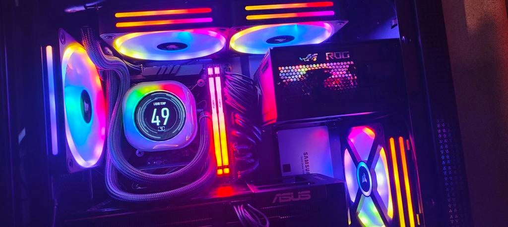 Game pc high end 32gb ram ddr5., Overige genres, 1 speler, Ophalen of Verzenden, Nieuw