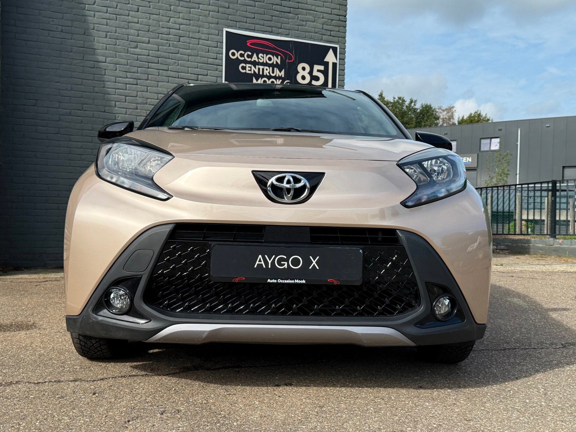 Foto 7 van Toyota Aygo X 1.0 VVT-i MT Pulse stoelverwarming,camera,line