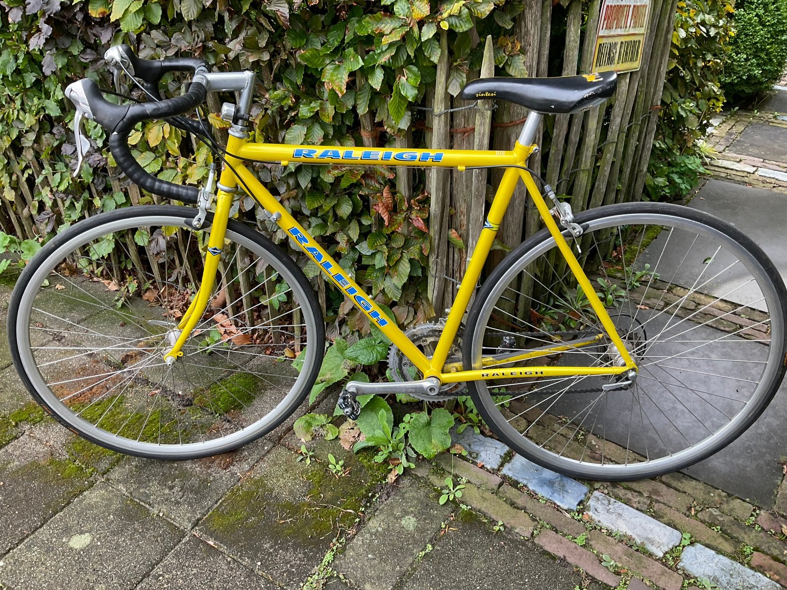 Raleigh pracht gele koersfiets, 28 inch, Gebruikt, Staal, 15 tot 20 versnellingen