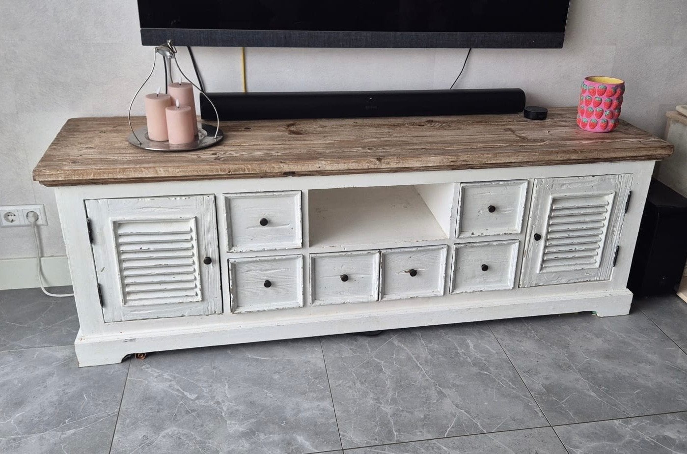 Tower Living Amanda TV kast - Grenen, Landelijk Romantisch, Huis en Inrichting, 150 tot 200 cm, Ophalen of Verzenden, Zo goed als nieuw