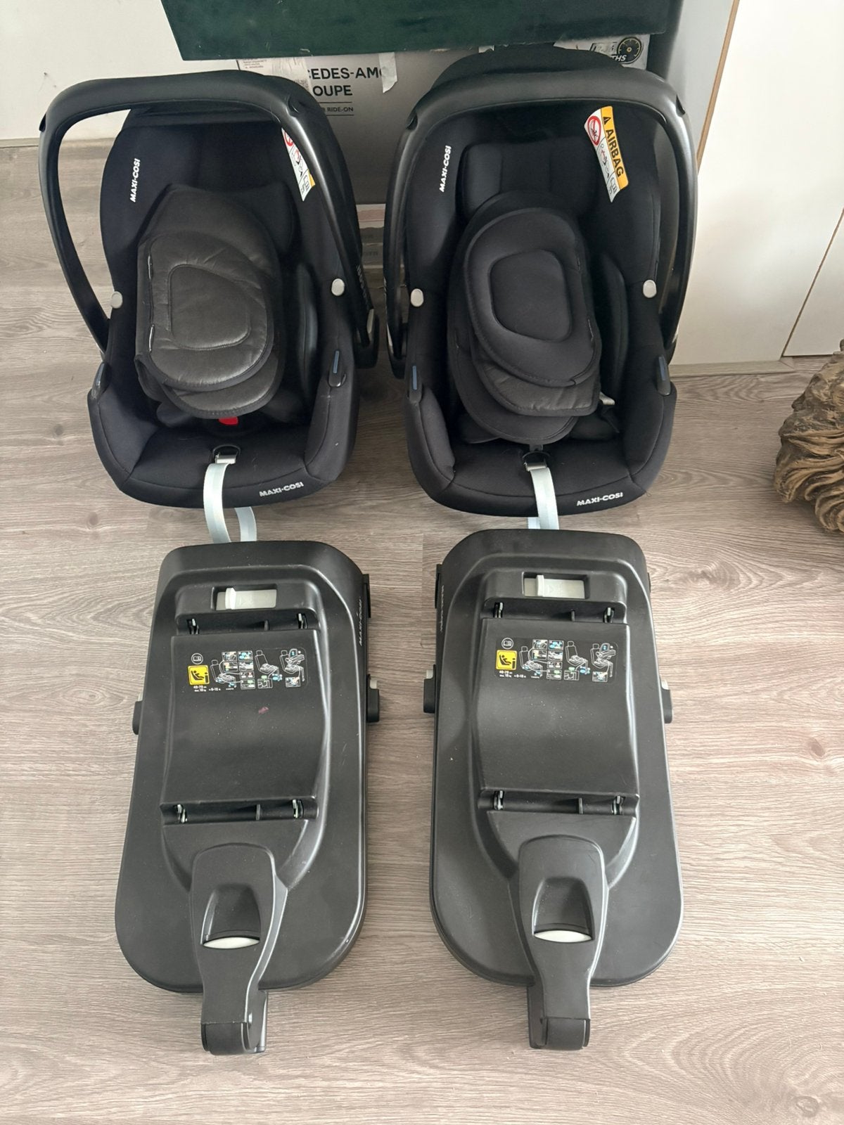 Tweeling maxicosi cabriofix I-size, Ophalen, Zo goed als nieuw, Isofix, 0 t/m 13 kg