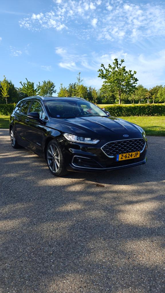Ford Mondeo 2.0 HEV hybride 187pk Vignale 2019 Zwart 95000km, Auto's, Ford, 4 cilinders, Mondeo, Leder, Stationwagon