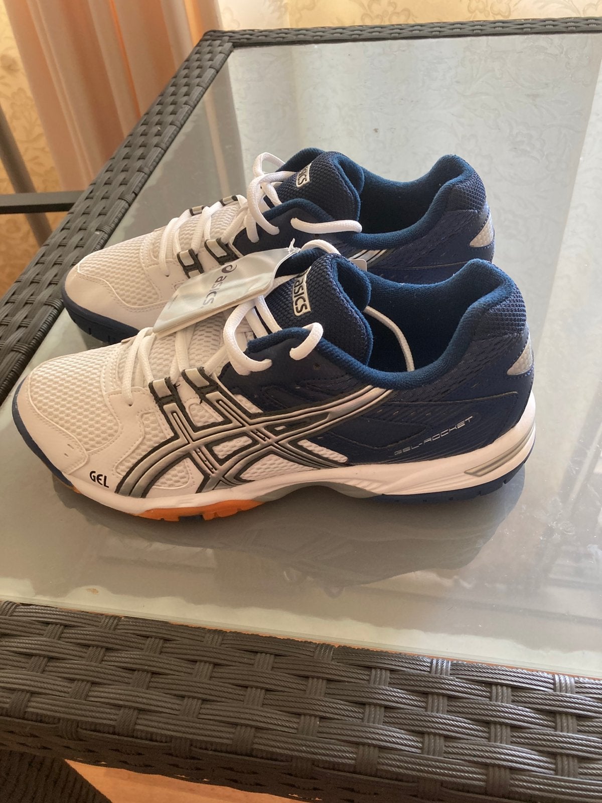 Nieuwe Asics Gel Rocket 6 maat 42.5, Kleding | Heren, Sportkleding, Ophalen, Nieuw