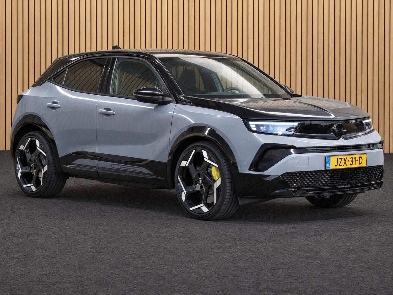 Opel Mokka-e Electric GSE 54 kWh FULL OPTION (demo), Auto's, Automaat, Mokka-e, Alcantara, Te koop