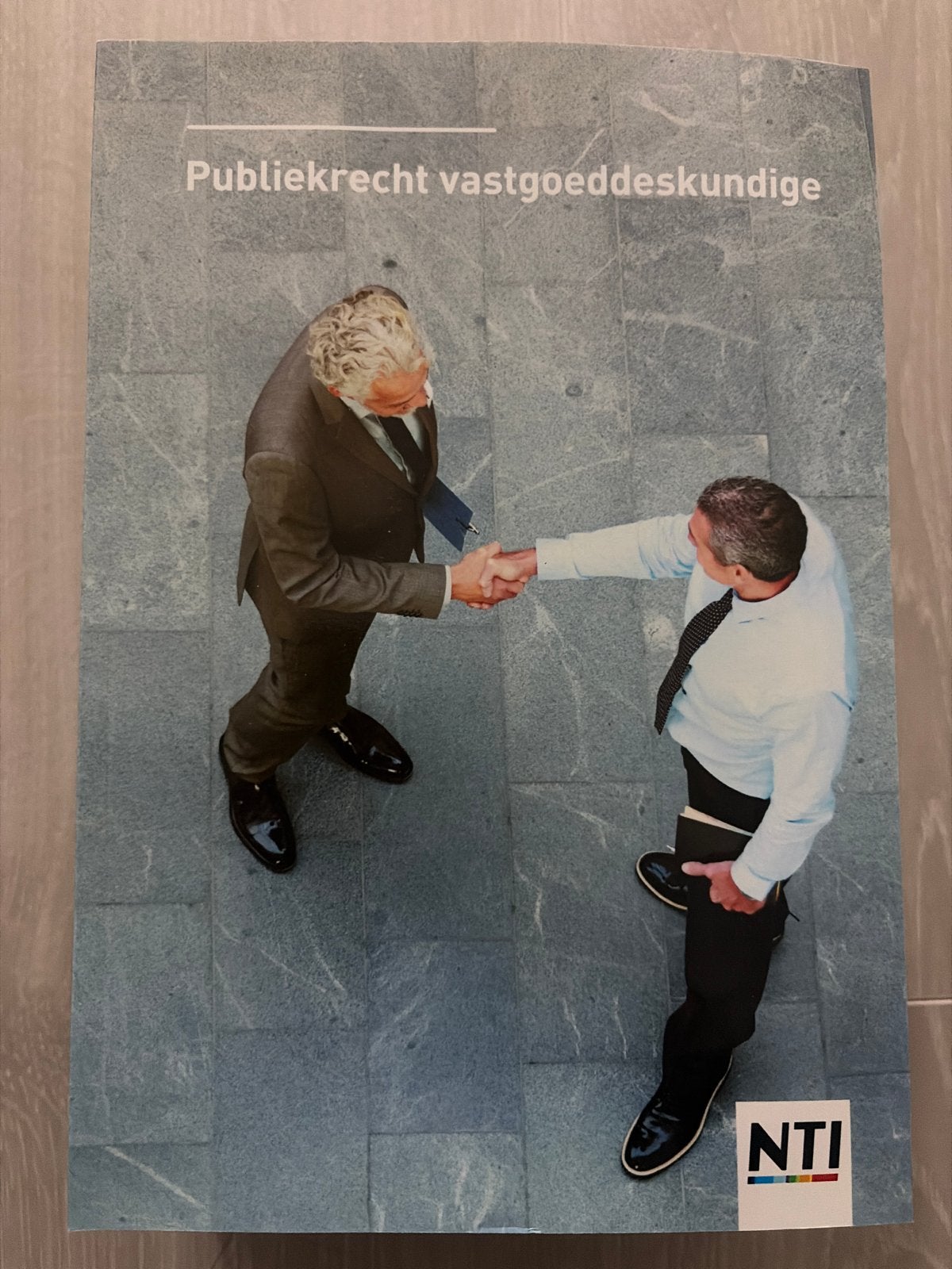Publiekrecht vastgoeddeskundige NTI studieboek, Verzenden, Gamma, Nieuw, HBO