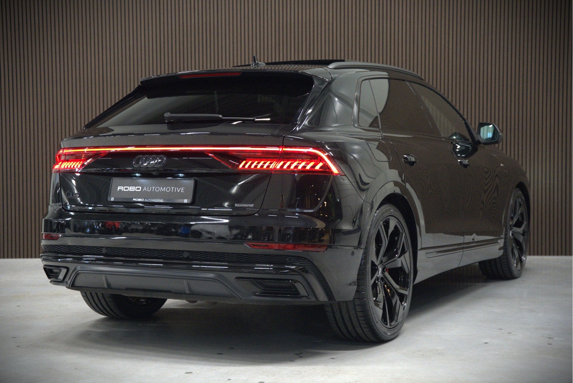 Audi Q8 60 TFSI e quattro Pro Line S Competition | RS Seats, Auto's, Audi, Automaat, 14 kWh, Gebruikt, 2995 cc