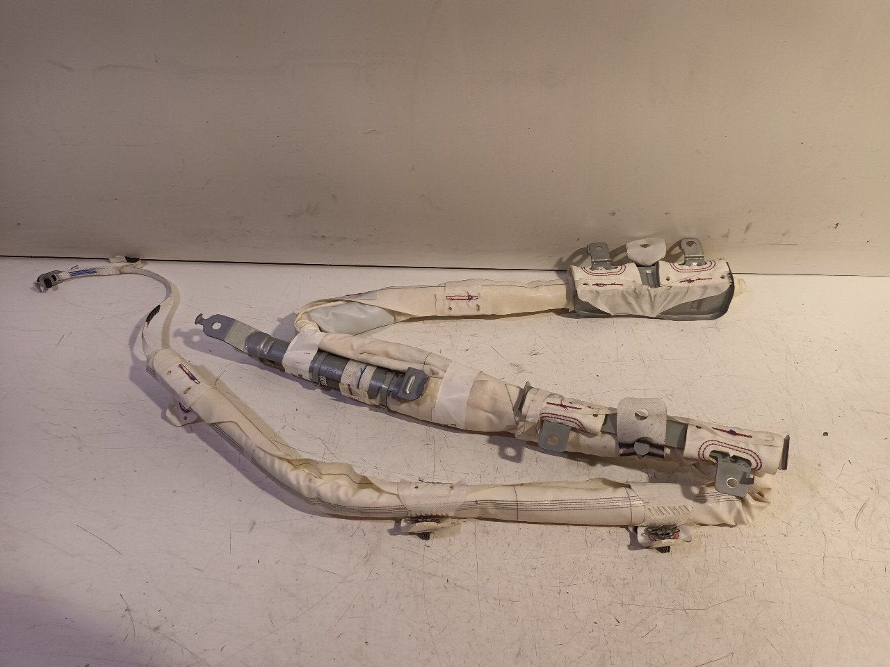 Gordijn airbag links Nissan Micra, Auto-onderdelen, Onderdelen@venauto.nl, Van der Ven Autorecycling B.V., Gebruikt, Ettenseweg 76, 4706 PB Roosendaal, The Netherlands