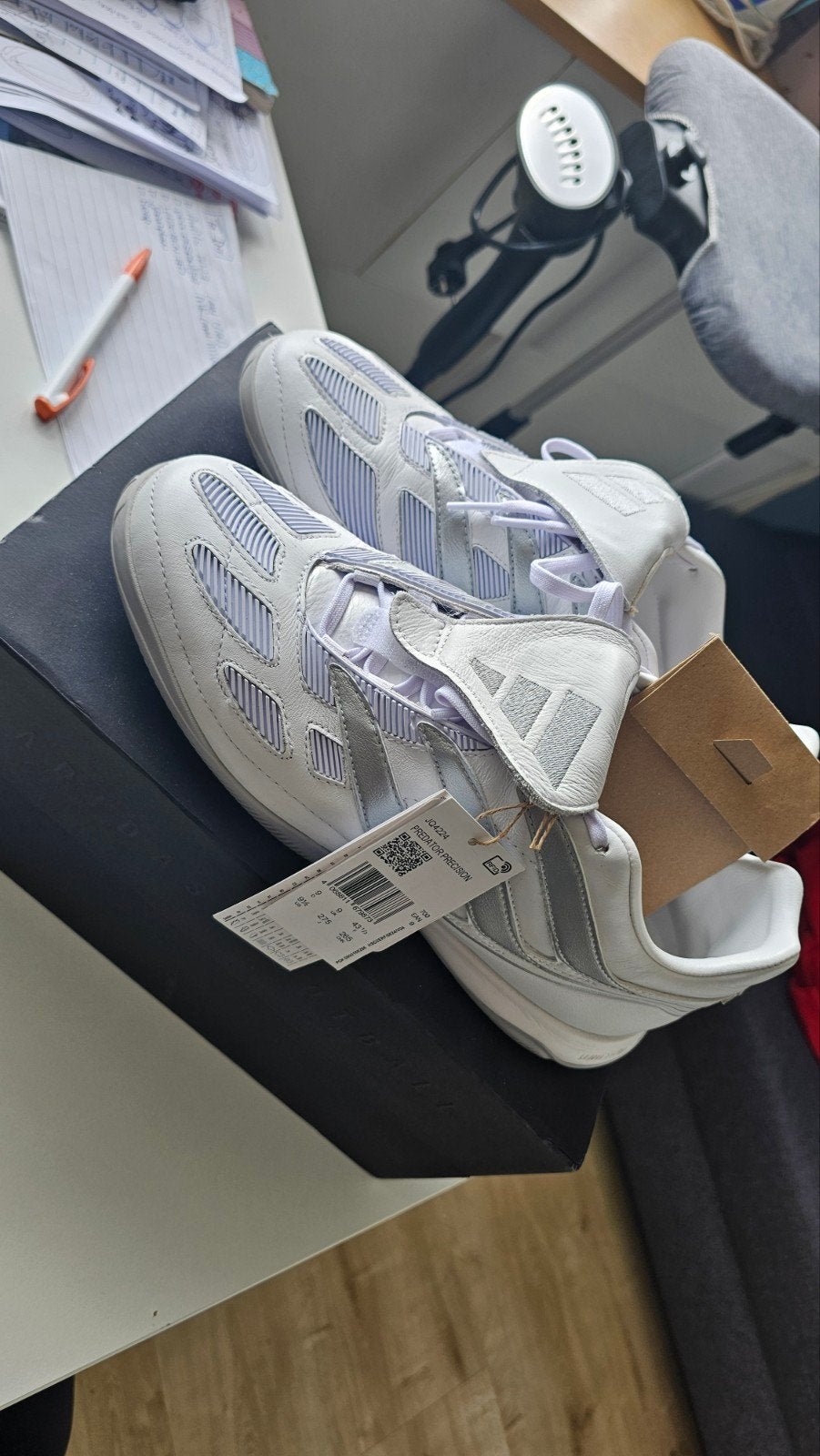 Adidas Predator Precision Street Voetbalschoenen, Ophalen, Zo goed als nieuw, Schoenen