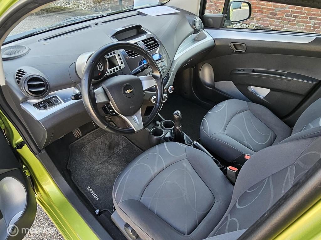 Chevrolet Spark 1.2 16V LTZ Clim.-contr. I Elektr.-pakket I, Voorwielaandrijving, Gebruikt, 4 cilinders, Origineel Nederlands