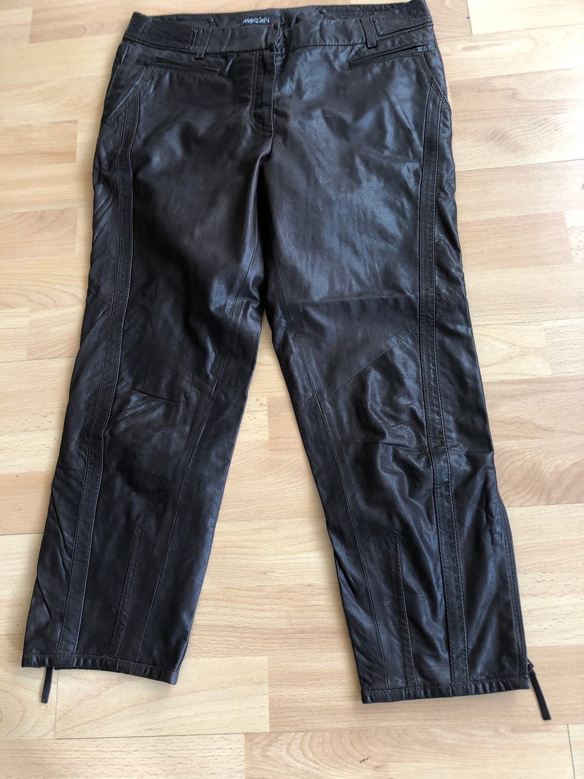 Marccain capri Leer N4(40), Verzenden, Zo goed als nieuw, Maat 38/40 (M), Driekwart