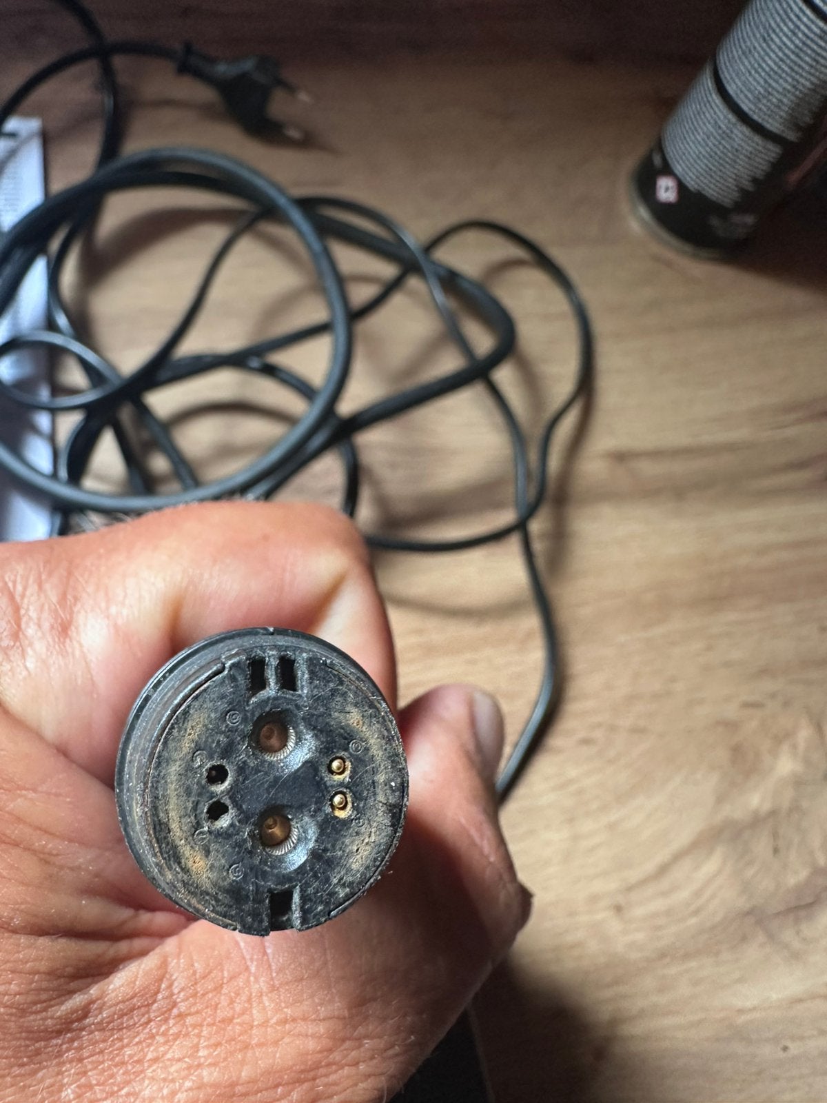 Gezocht: originele oplader voor Aldi E-Cult elektrische fiet, Ophalen of Verzenden, Zo goed als nieuw