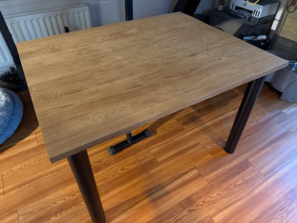 Houten eettafel met metalen poten 120/100, Ophalen, Gebruikt, 100 tot 150 cm, Tot twee personen