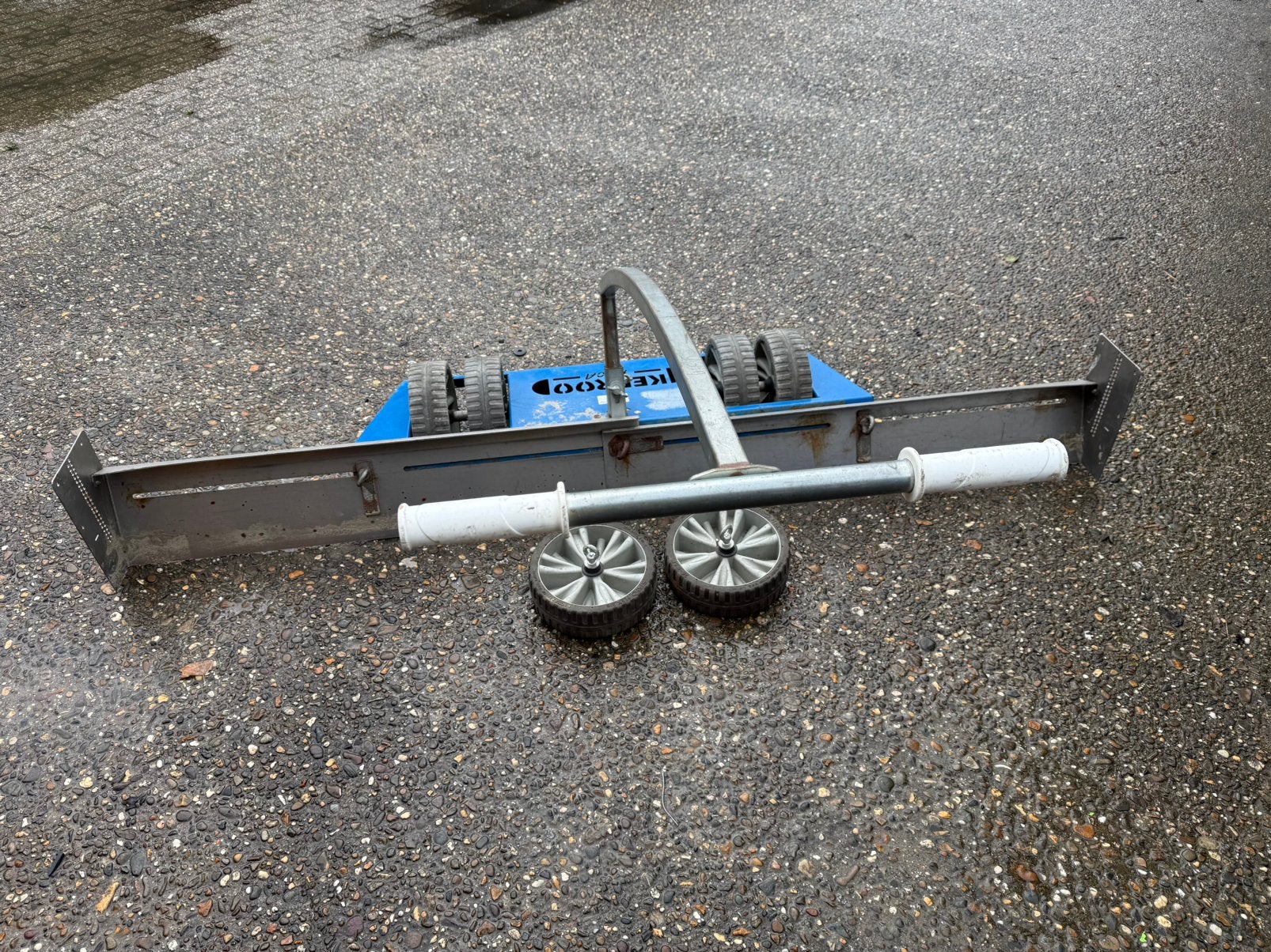 Keeroo 1200R afreirij / egaliseerder, Ophalen, Gebruikt