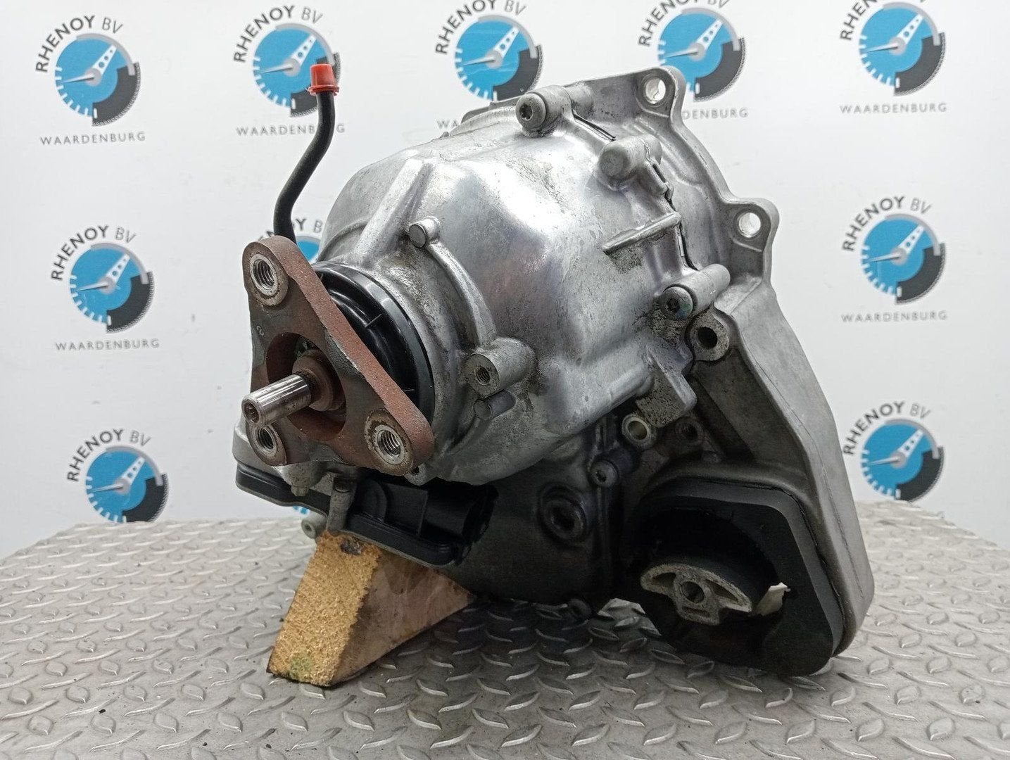 BMW X3 F25 xDrive20d High Exec.  TUSSENBAK 27105A371E2 2012, Ophalen of Verzenden, Gebruikt, Stiba lid