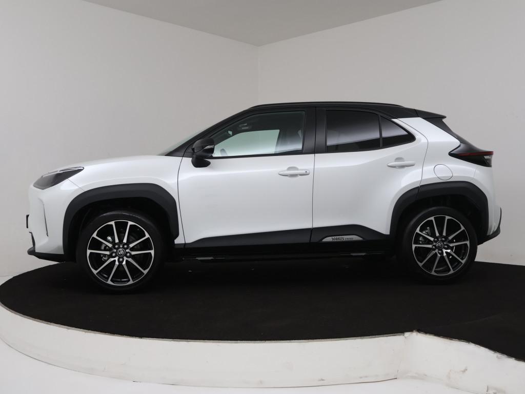 Toyota Yaris Cross 1.5 Hybrid 130 GR Sport *NIEUW (bj 2026), Auto's, Toyota, 12 maanden, Wit, 1490 cc, Bedrijf