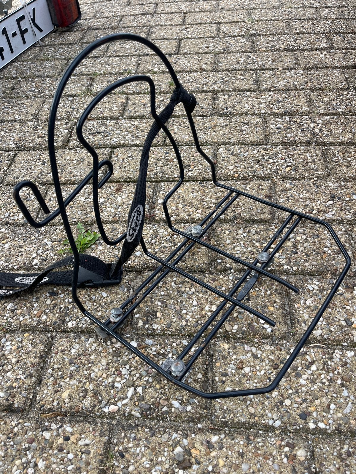 Steco fietsmanddrager voorop, Fietsen en Brommers, Fietsaccessoires | Bagagedragers, Ophalen of Verzenden, Gebruikt