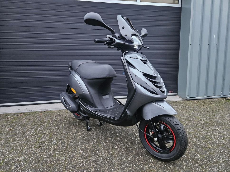 PIAGGIO ZIP 4T E4 BROM BJ 06-2020 MAGIC 7686KM + OPTIES!, Onbekend, Ophalen of Verzenden, Zo goed als nieuw, Onbekend