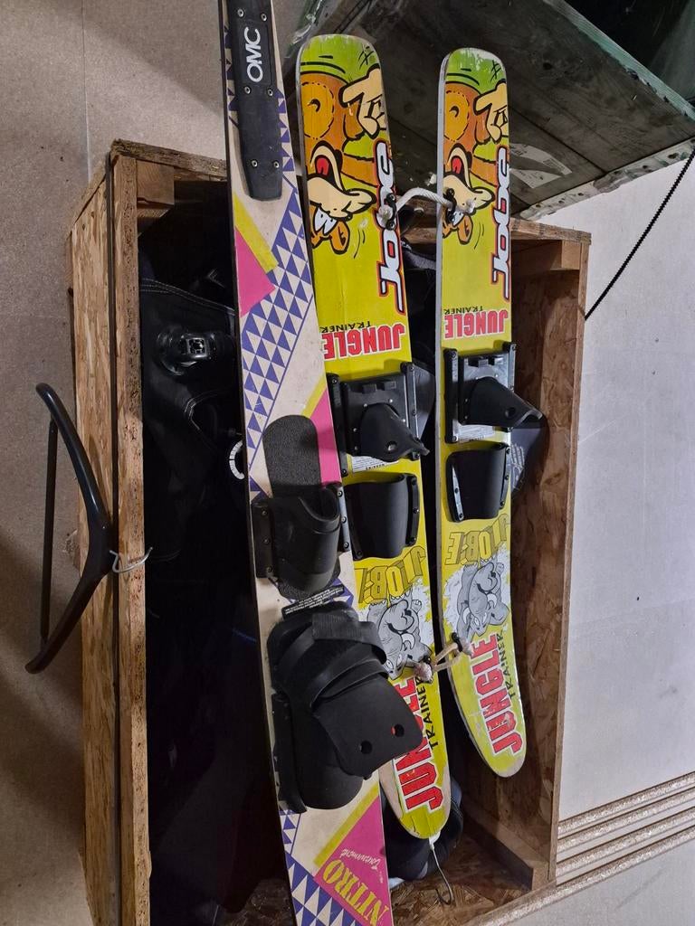 !!! VERBOUWINGSOPRUIMING!!! Mono en kinderski, Ophalen, Board