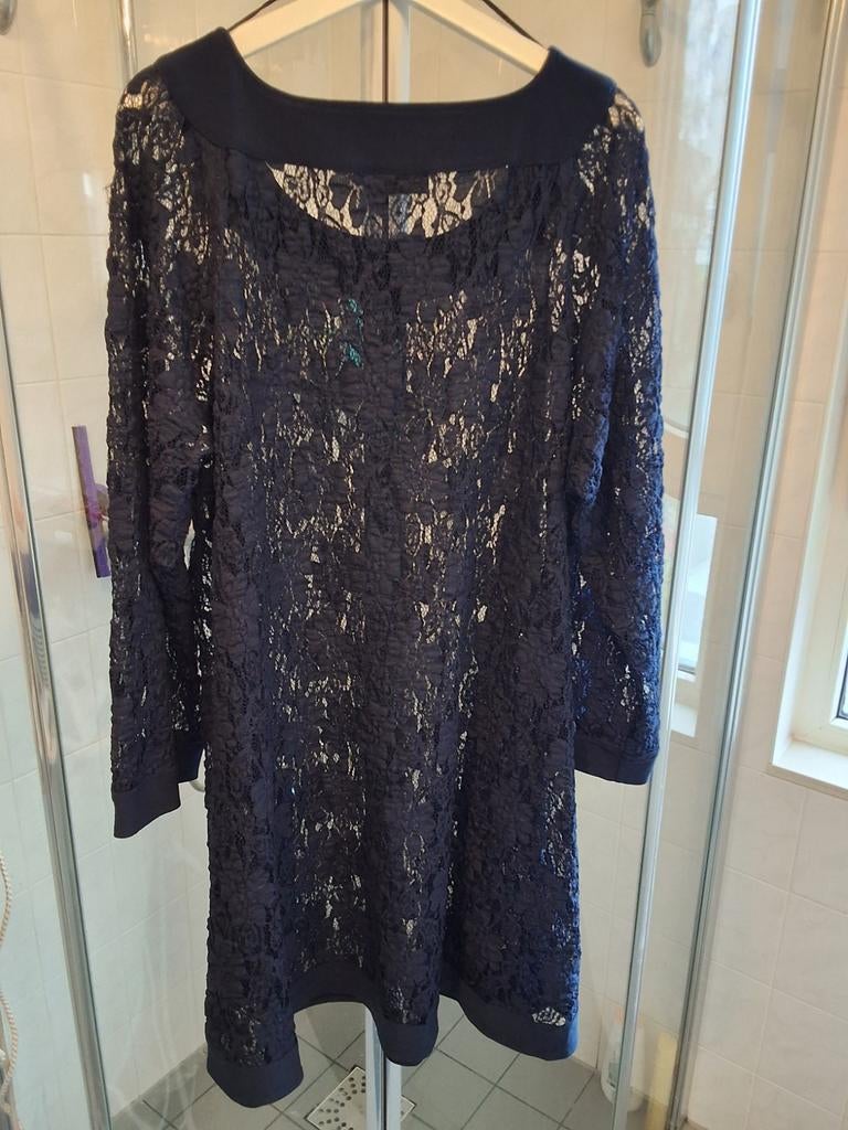 Carleoni Marineblauwe Kanten Jurk Maat 52, Kleding | Dames, Blauw, Ophalen of Verzenden, Zo goed als nieuw, Boven de knie