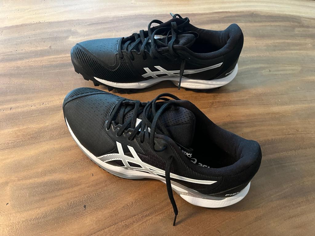 Nieuw: Asics Field Speed FF2 Hockeyschoen maat 40.5, Ophalen of Verzenden, Nieuw, Schoenen