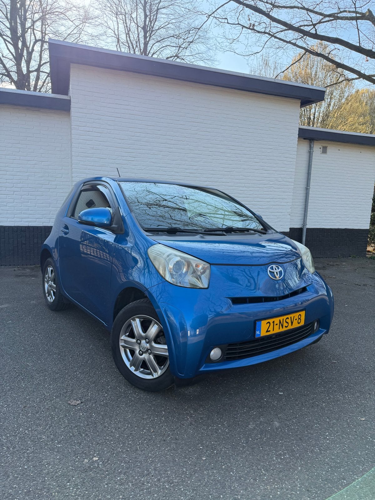 Toyota IQ Aspiration, Origineel Nederlands, Handgeschakeld, 3 cilinders, 998 cc