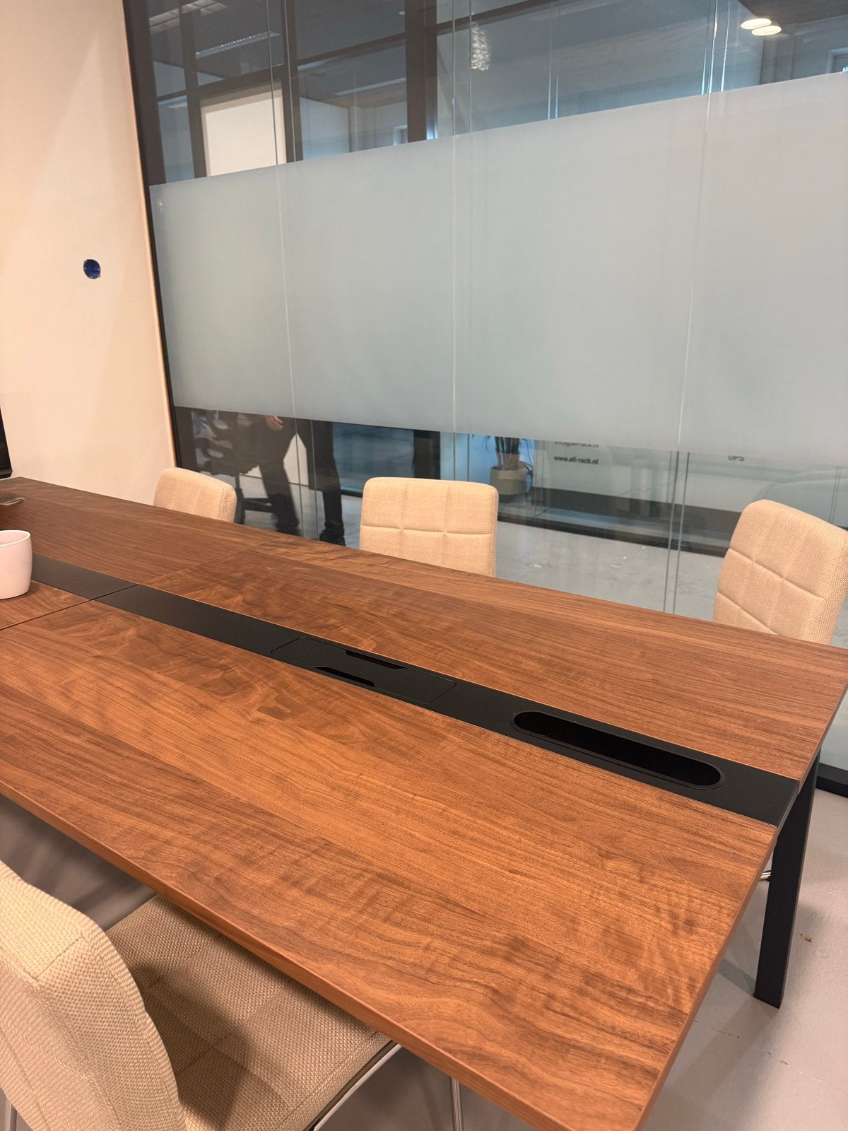 IKEA MITTZON Vergadertafel Donker Hout - Ruim en Modern, Ophalen, Gebruikt