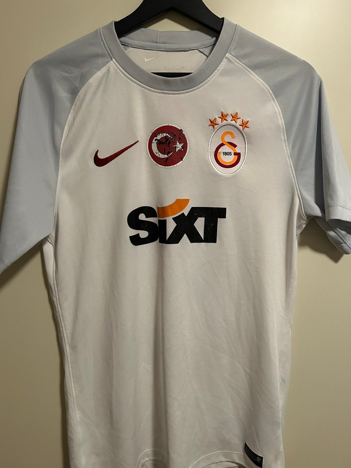 Galatasaray uitshirt 2023-2024 S Icardi #7 (opdruk beschadig, Kleding | Heren, Verzenden, Wit, Voetbal, Gedragen