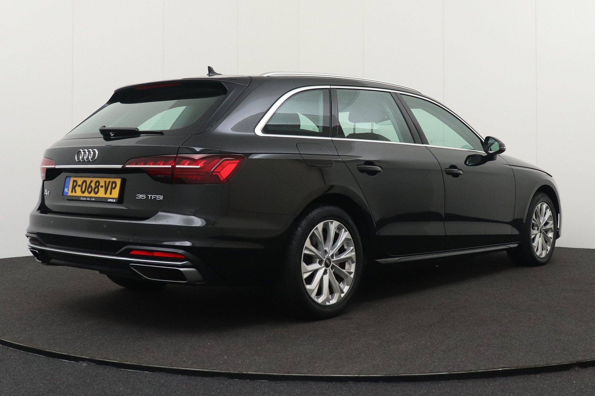 Audi A4 Avant 2.0 Aut. TFSI Advanced Edition Digi.Dash Sport, Dealer onderhouden, Stof, Gebruikt, 4 cilinders
