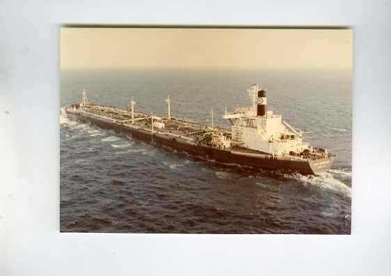 scheepvaart-foto-esso europoort-aruba, Verzamelen, Ophalen of Verzenden, Zo goed als nieuw, Motorboot, Boek of Tijdschrift