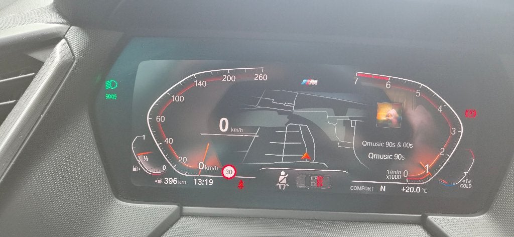 Foto 13 van BMW 1-Serie 118i 136pk 2021 Executive Edition M-sport