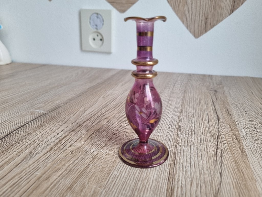 Mooi Antiek Vintage Parfum Flesje Glas Roze Mooi Gedecoreerd, Verzenden