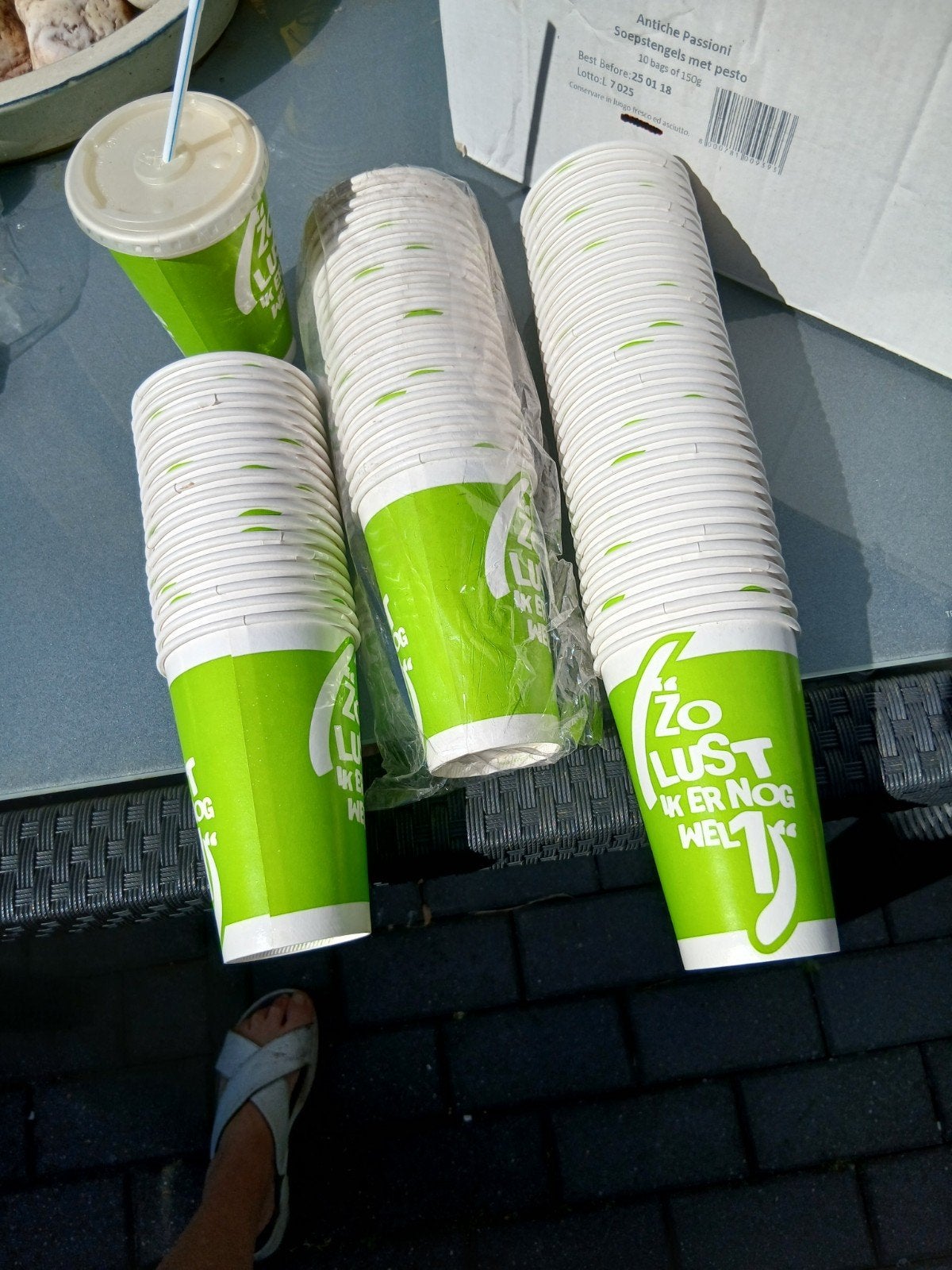 Wegwerpbekers Zo Lust Ik Er Nog Wel Een, Nieuw, Papier/karton, Ophalen of Verzenden, Groen
